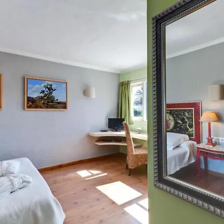 Doble Con Desayuno, Wifi Gratis, Estupenda Piscina En Yaiza * Yaiza (Lanzarote)