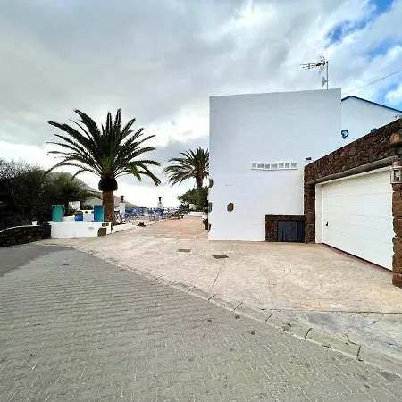 Doble Con Desayuno, Wifi Gratis, Estupenda Piscina En Yaiza Lägenhet Yaiza (Lanzarote)