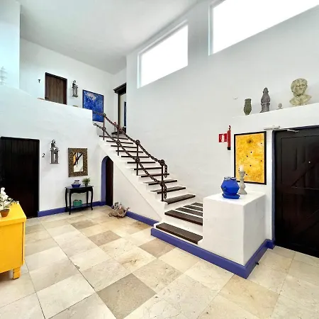 Doble Con Desayuno, Wifi Gratis, Estupenda Piscina En Yaiza דירה