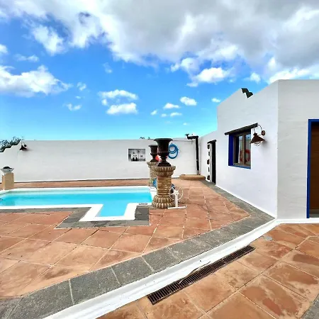 Doble Con Desayuno, Wifi Gratis, Estupenda Piscina En Yaiza דירה יאיזה